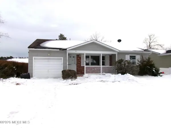 63 Eton Road, Toms River, NJ 08757