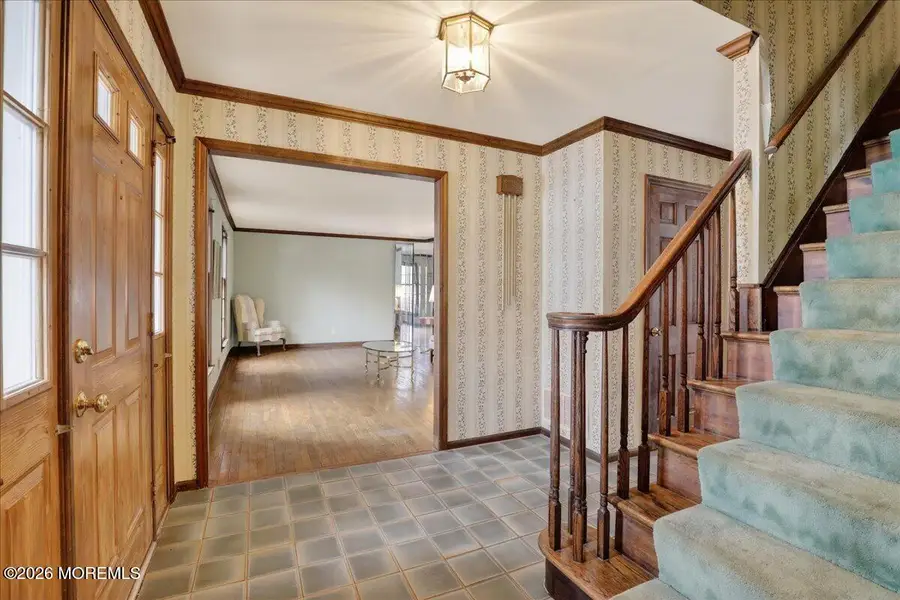 5 Spring Garden Avenue, Colts Neck, NJ 07722 - #3