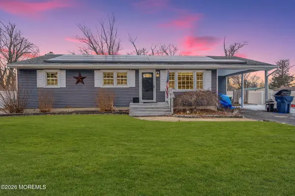 916 Beachwood Boulevard, Beachwood, NJ 08722