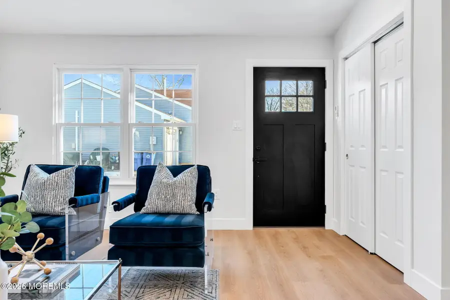 5 Jaffreyton Close, Freehold, NJ 07728 - #3