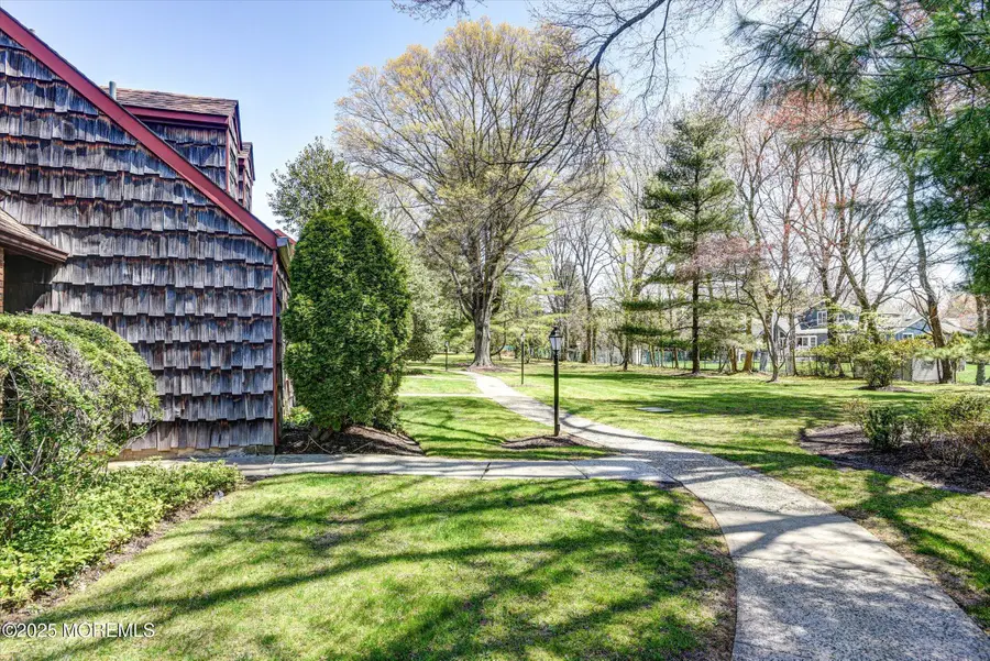 55 Cheshire Square #27, Little Silver, NJ 07739 - #3