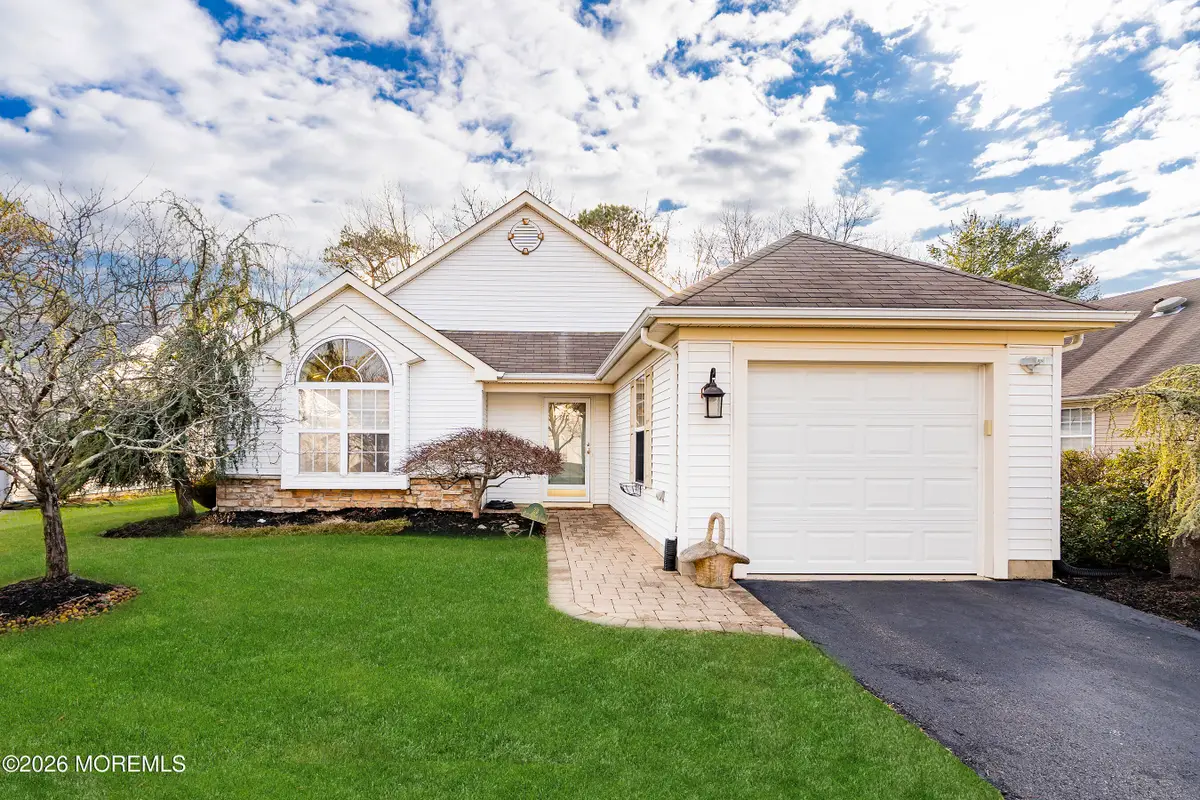 23 Pine Hollow Lane, Lakewood, NJ 08701 - #1