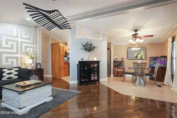 107 West Avenue, Toms River, NJ 08757