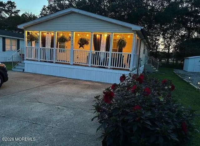 107 West Avenue, Toms River, NJ 08757 - #3