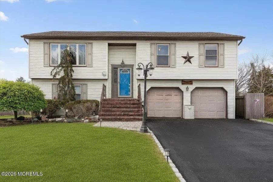 15 Erin Lane, Middlesex, NJ 08846 - #3