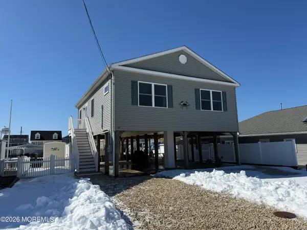 52 Phyllis Lane, Beach Haven West, NJ 08050