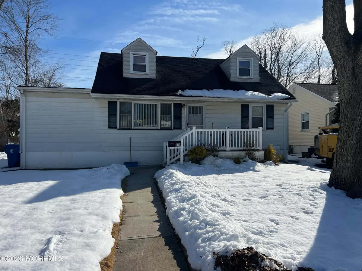 571 Hopping Road, Belford, NJ 07718 - #1