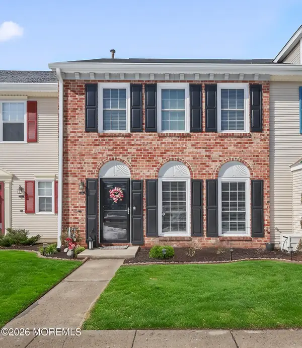 12 Secretariat Court, Tinton Falls, NJ 07724