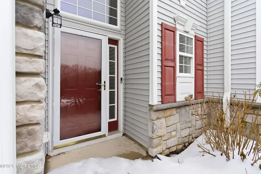 35 Harbor Bay Circle #384, Laurence Harbor, NJ 08879 - #3