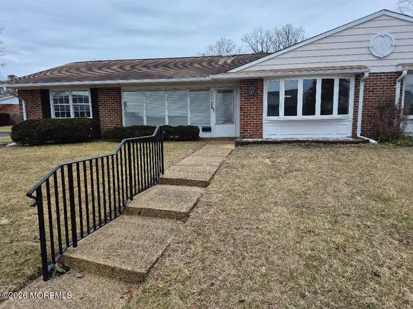 966A Argyll Circle, Lakewood, NJ 08701