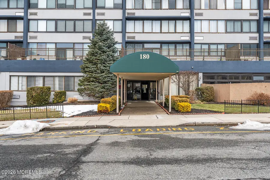 170-202 Lafayette Avenue #6A, Passaic, NJ 07055 - #2