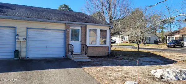 2B Deerfield Drive #52, Whiting, NJ 08759