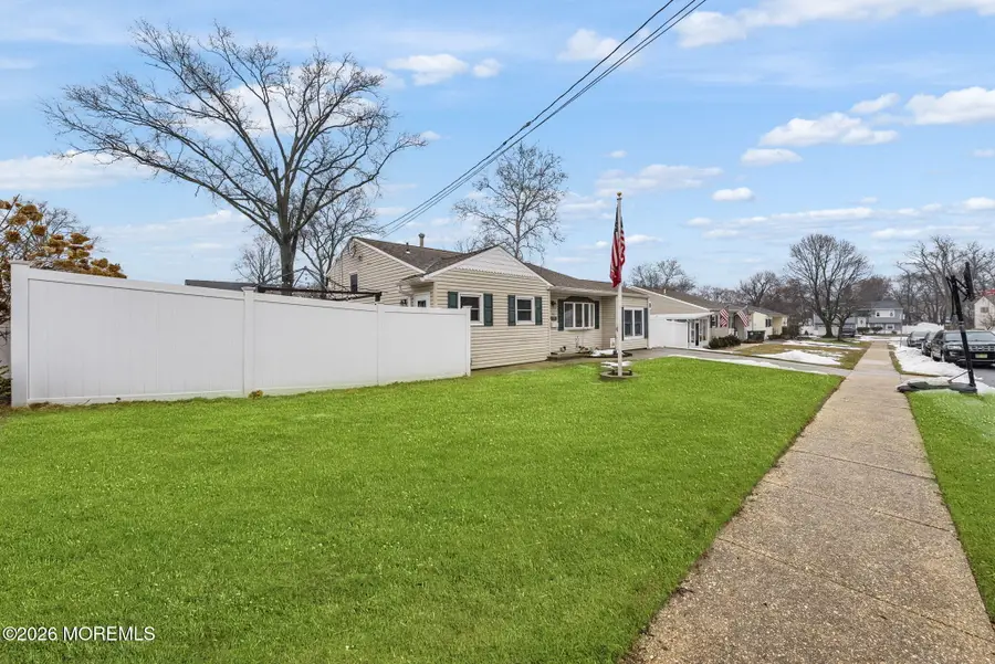 12 Fairview Lane, Hazlet, NJ 07730 - #3