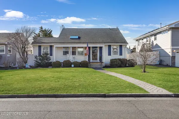 210 Laurel Court, Point Pleasant Beach, NJ 08742