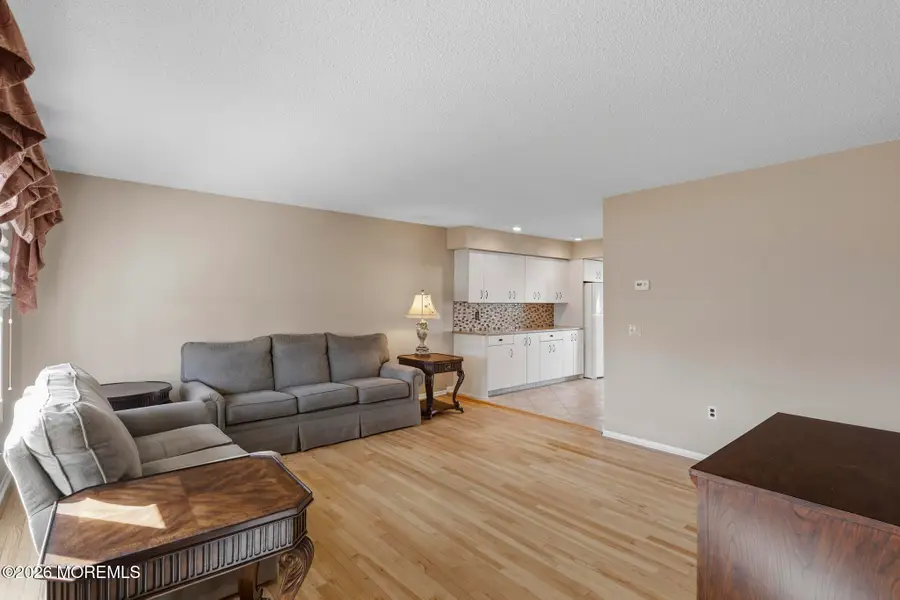 640 Beachwood Avenue, Toms River, NJ 08753 - #3