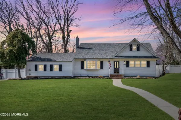 868 Royal Lane, Toms River, NJ 08753