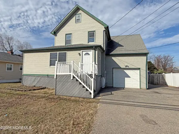 219 Poole Avenue, Union Beach, NJ 07735