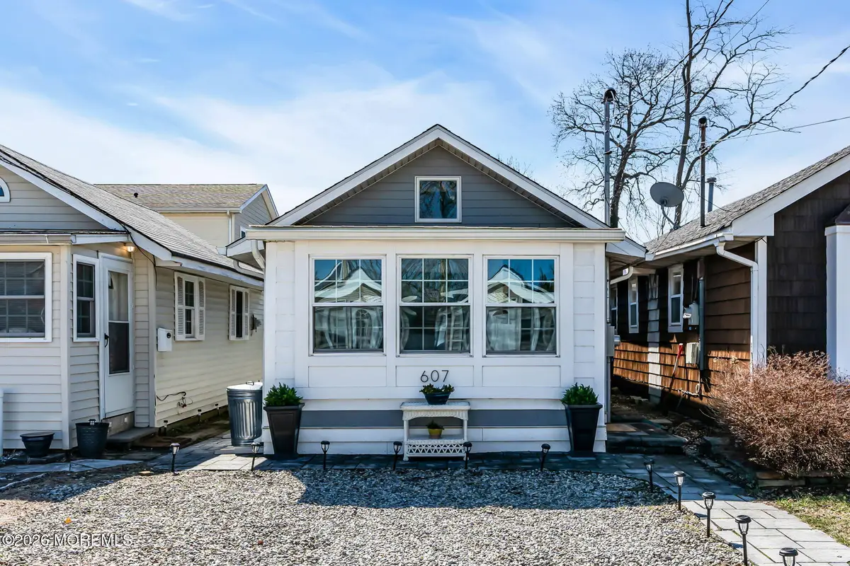 607 Central Avenue, Spring Lake Heights, NJ 07762 - #1