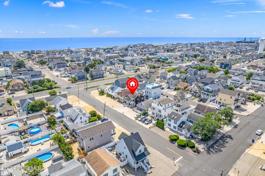 209 1st Avenue, Ortley Beach, NJ 08751 - #3