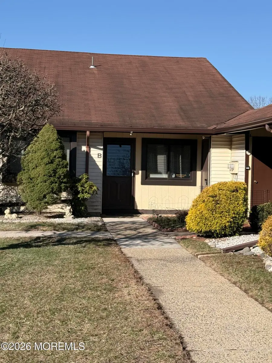81 Amberly Drive #B, Manalapan, NJ 07726 - #2