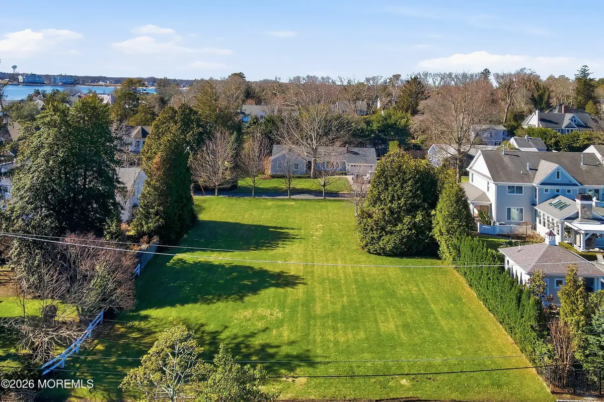 409 Laurel Avenue, Brielle, NJ 08730 - #1