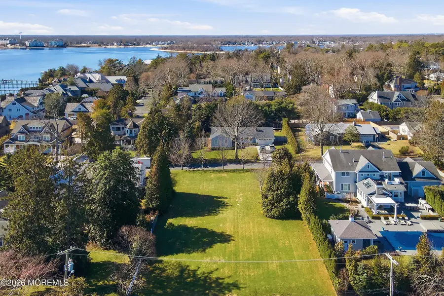 409 Laurel Avenue, Brielle, NJ 08730 - #2