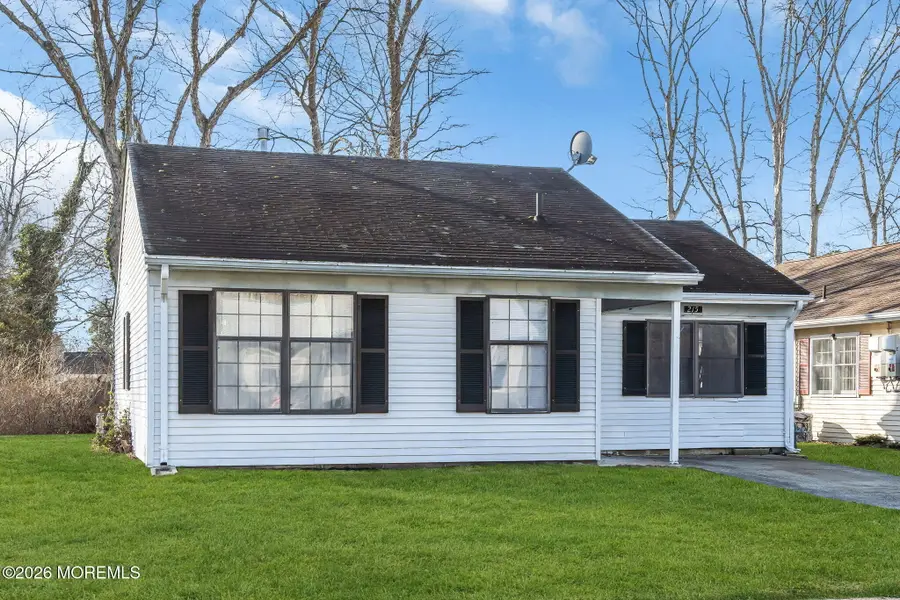 215 Lexington Drive, Mystic Island, NJ 08087 - #3