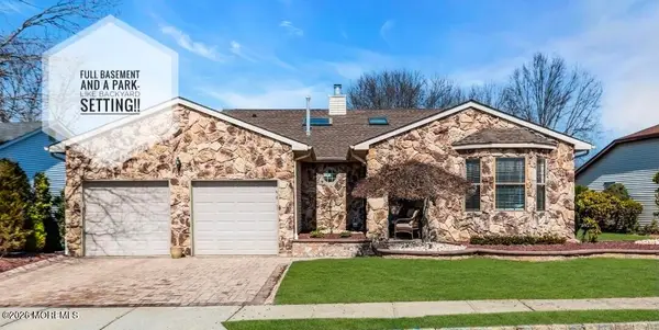 37 Murray Hill Terrace, Marlboro, NJ 07746