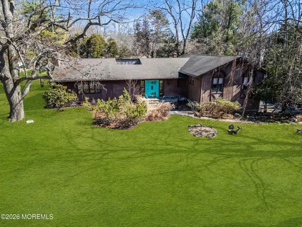 6 Surrey Lane, Ocean Twp, NJ 07712