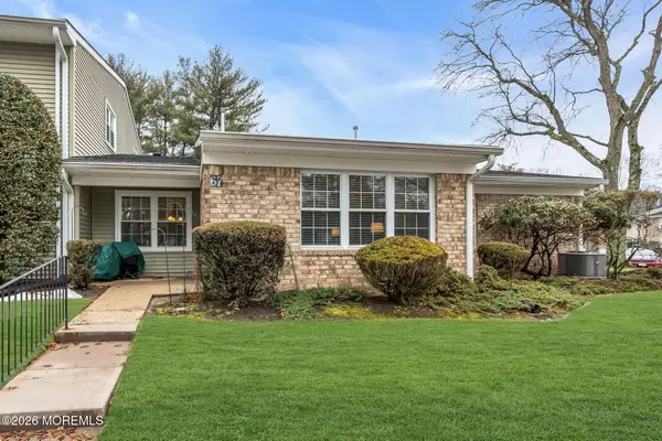 67 Cranberry Court #132, Red Bank, NJ 07701