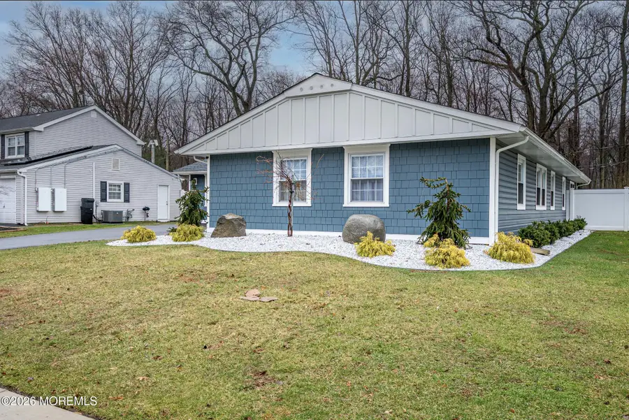 110 Courtland Lane, Aberdeen, NJ 07747 - #2