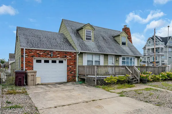 1453 Barnegat Avenue, South Seaside Park, NJ 08752
