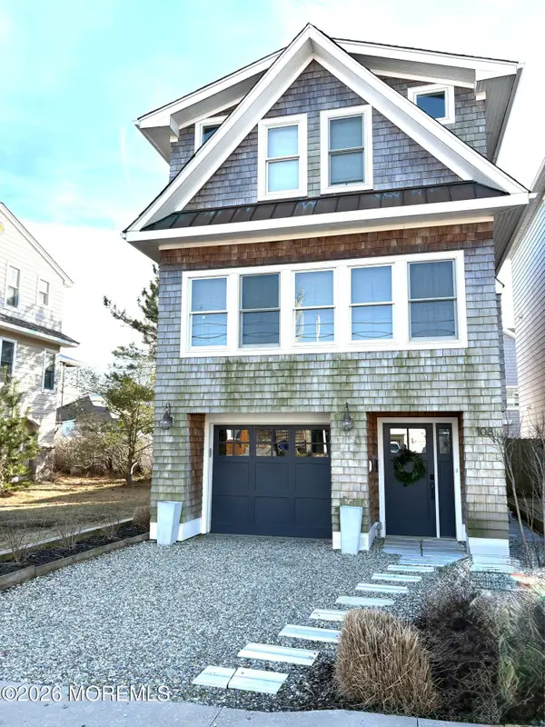 108 27th Street, Ship Bottom, NJ 08008