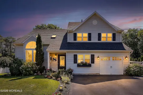 899 Molde Court, Toms River, NJ 08753