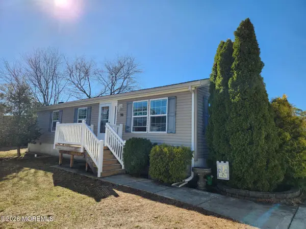 96 Woodchuck Parkway, Whiting, NJ 08759