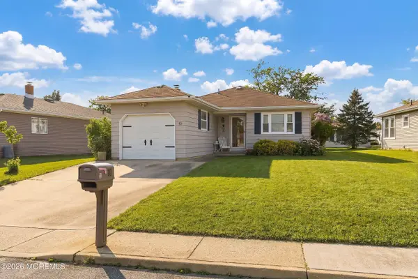 10 Abaco Street, Toms River, NJ 08757