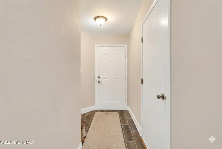 91 Delaware Lane, Branchburg, NJ 08876 - #2