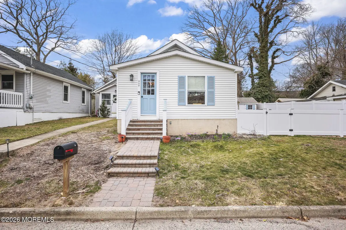 939 Woodland Avenue, West Belmar, NJ 07719 - #1