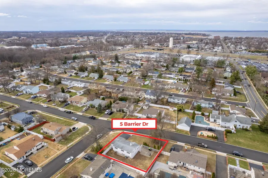 5 Barrier Drive, Hazlet, NJ 07730 - #3