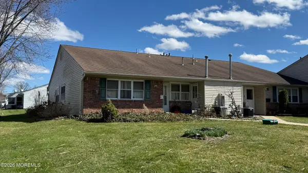 37 Haven Drive, Matawan, NJ 07747