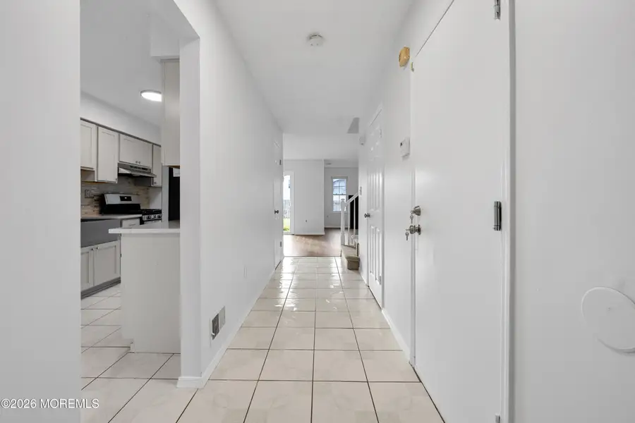 7 Farragut Square, Freehold, NJ 07728 - #2