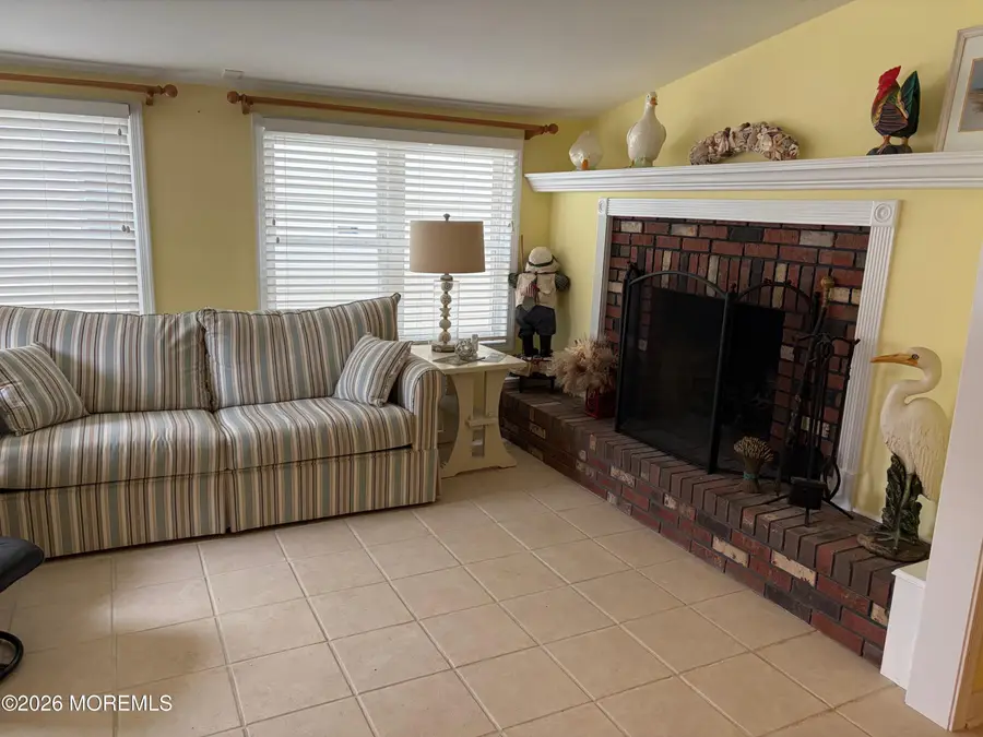 6 Beach Drive, Mystic Island, NJ 08087 - #3