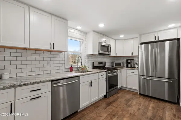 13 Millers Lane, Milltown, NJ 08850