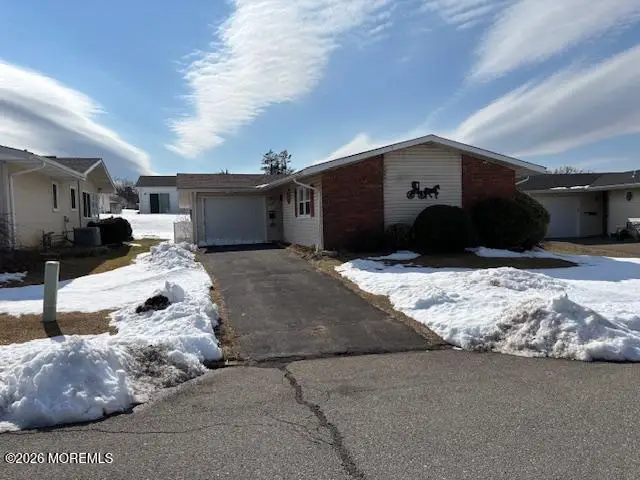 34 Collins Court, Brick, NJ 08724 - #1