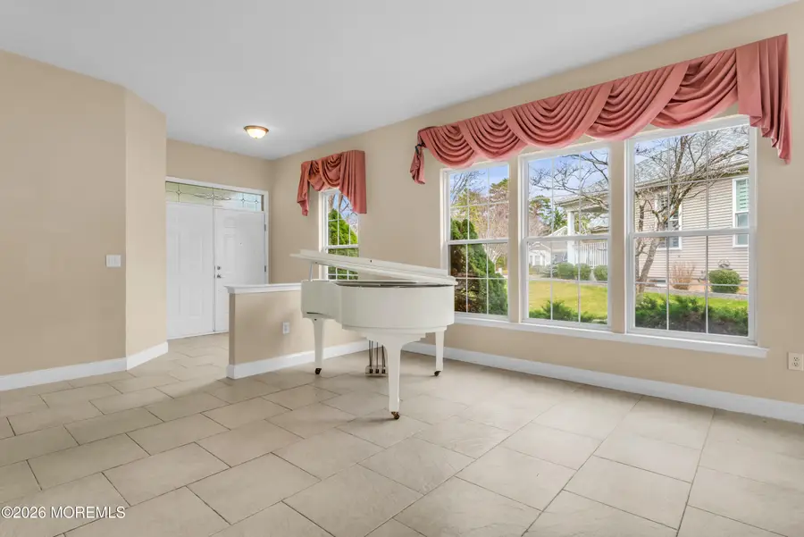 8 Bellflower Drive, Lakewood, NJ 08701 - #3