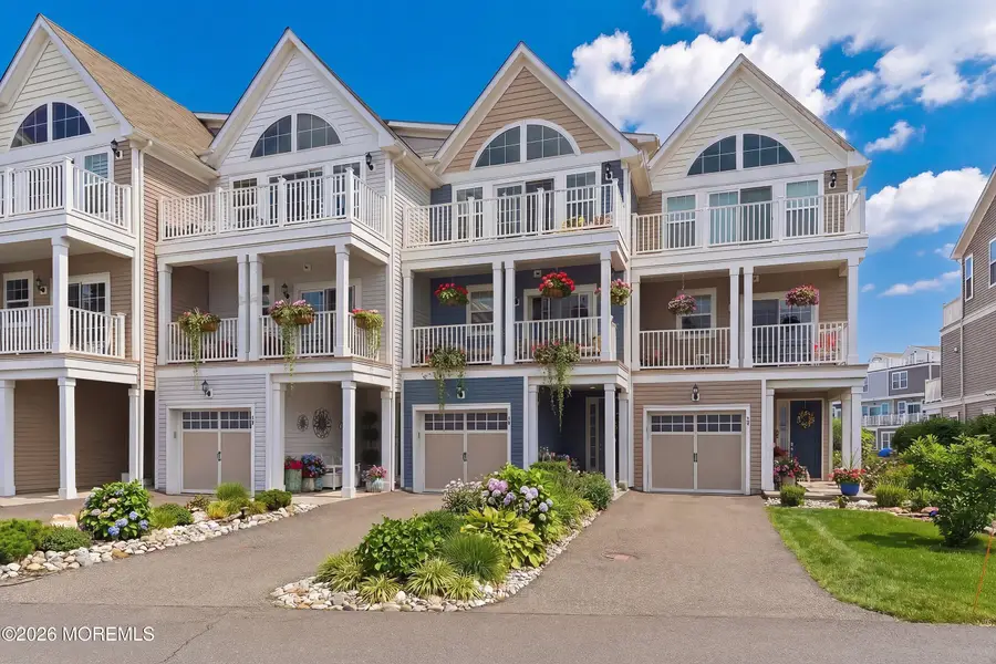 14 Lighthouse Pt Road #604, Highlands, NJ 07732 - #3