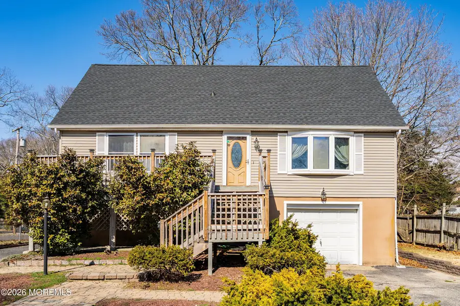 2 Gilford Place, Toms River, NJ 08753 - #2
