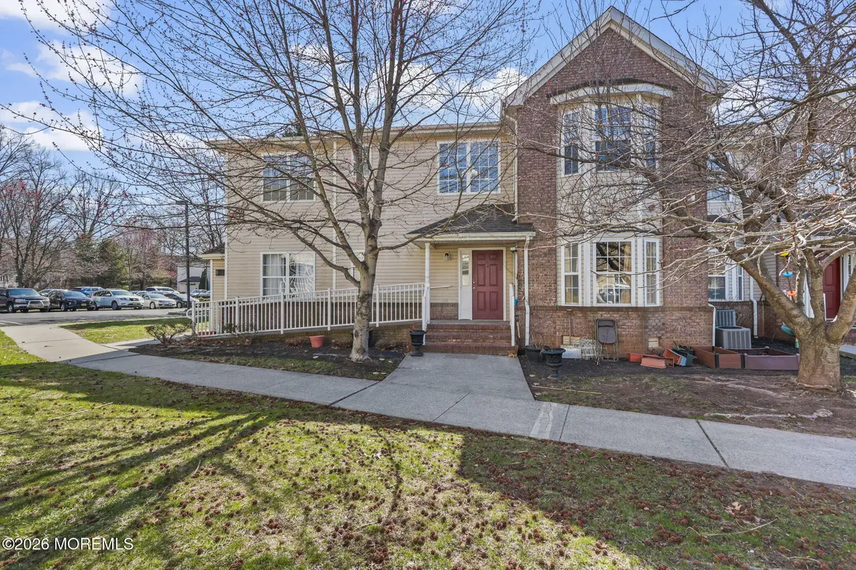 189 Sunshine Drive, Piscataway, NJ 08854 - #1