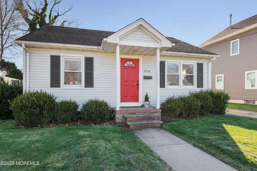 928 Park Place, Red Bank, NJ 07701 - #3