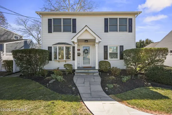 905 Woodcrest Drive, Spring Lake Heights, NJ 07762